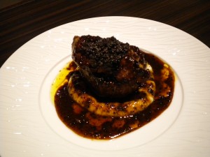 牛フィレ肉とフォアグラ